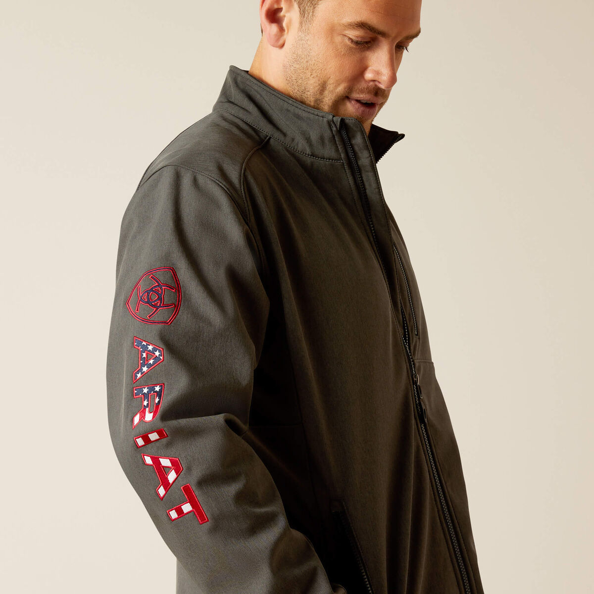 Ariat Mens Logo 2.0 Softshell Jacket Charcoal/Americana 10041616 - view 5