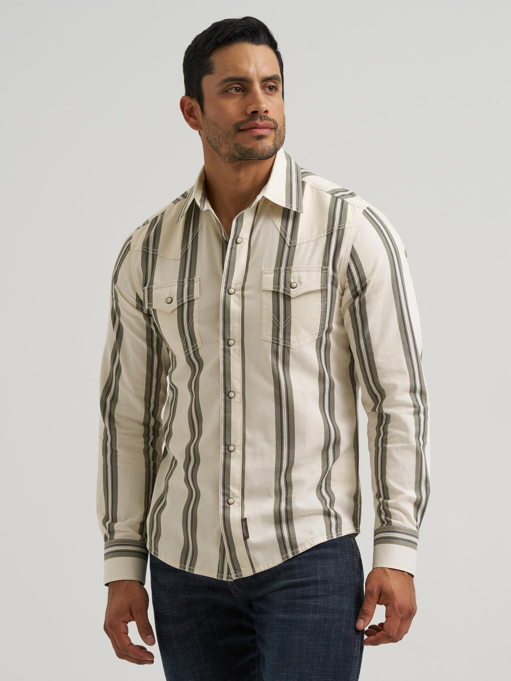 Wrangler Mens Retro Premium Long Sleeve Snap Shirt - Modern Fit Green/Ecru - view 2