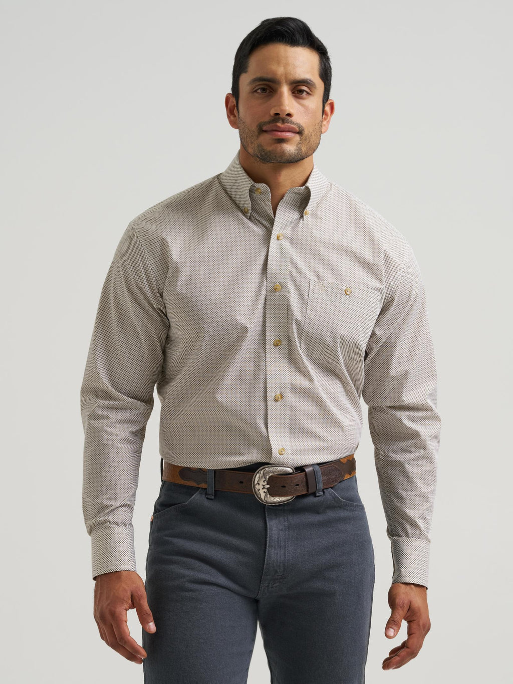 Wrangler Mens Classic Long Sleeve Shirt - Relaxed Fit Brown - view 2