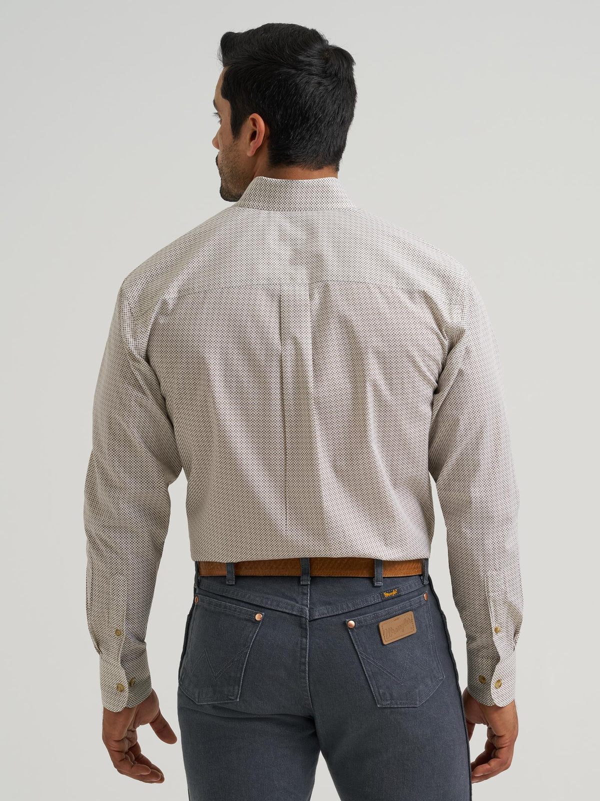 Wrangler Mens Classic Long Sleeve Shirt - Relaxed Fit Brown - view 3