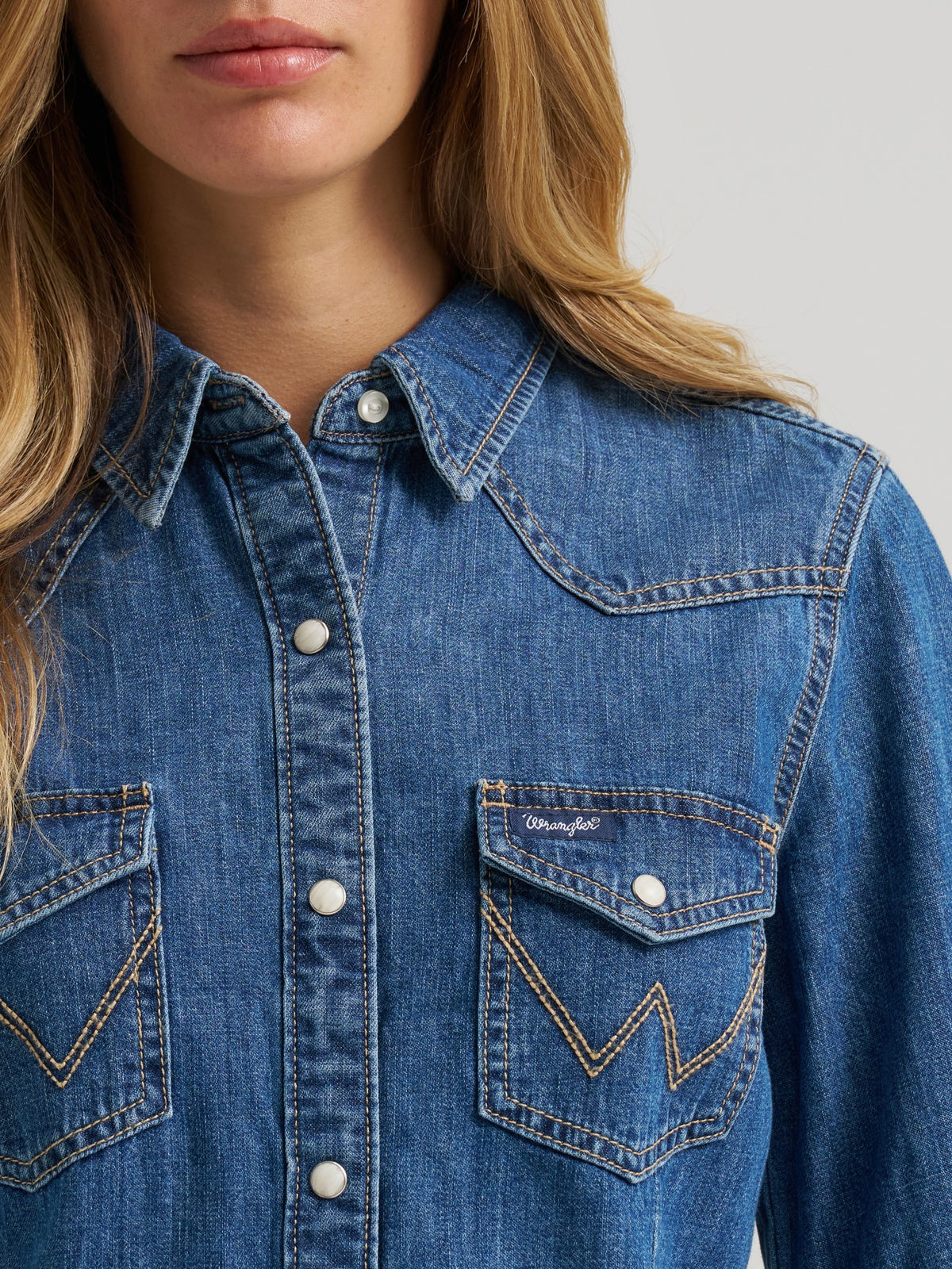 Wrangler Womens Retro Americana Western Denim Snap Shirt Blue - view 4