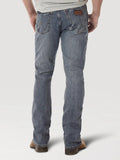 Wrangler Mens Retro Slim Fit Bootcut Jean in Greeley-77MWZGL