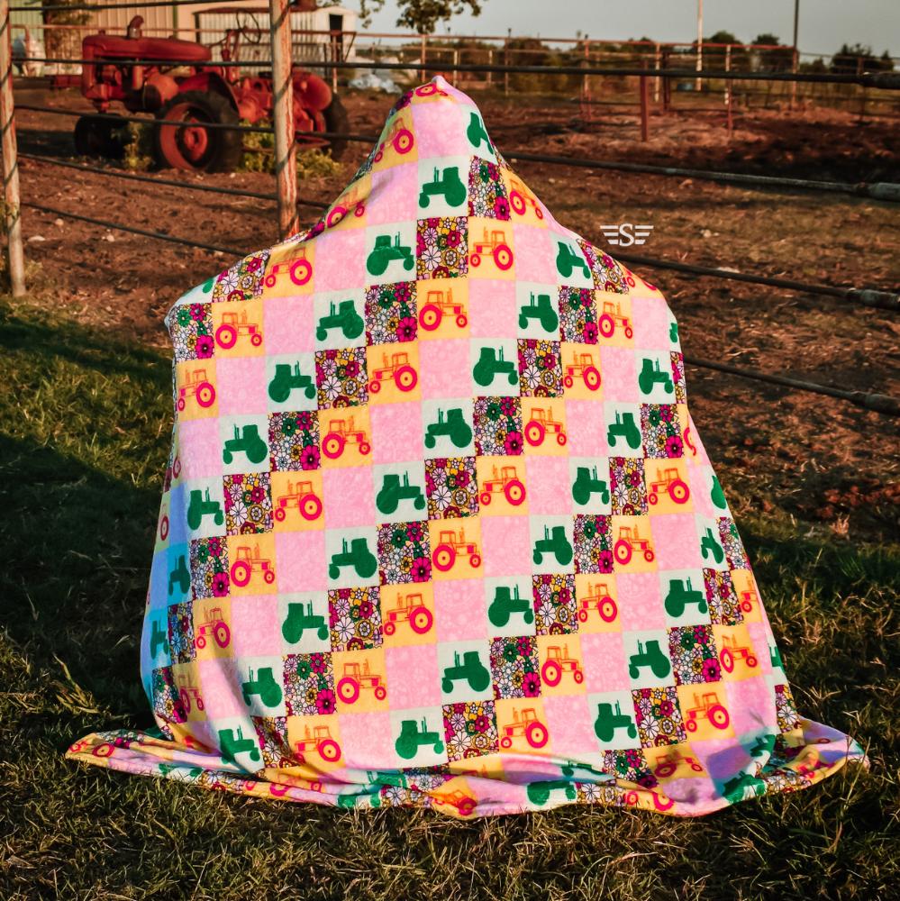 Flying S Pink Check Tractor Blanket With Hood-1172-PICKTR