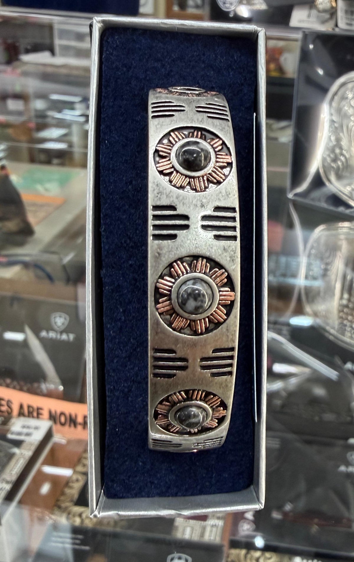 Montana Silversmiths Montana Silversmith Western Sands Cuff-BC6113