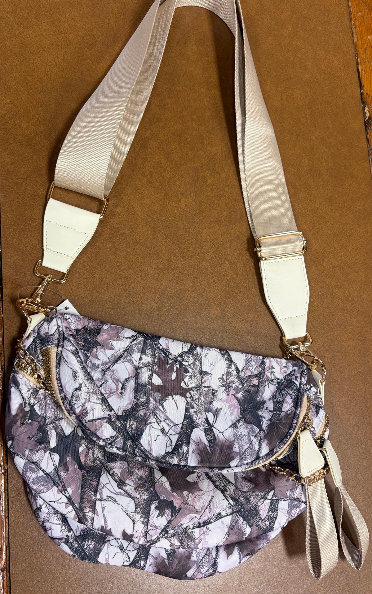 Aapparella Camo Crossbody Bag-BH031447-P3011