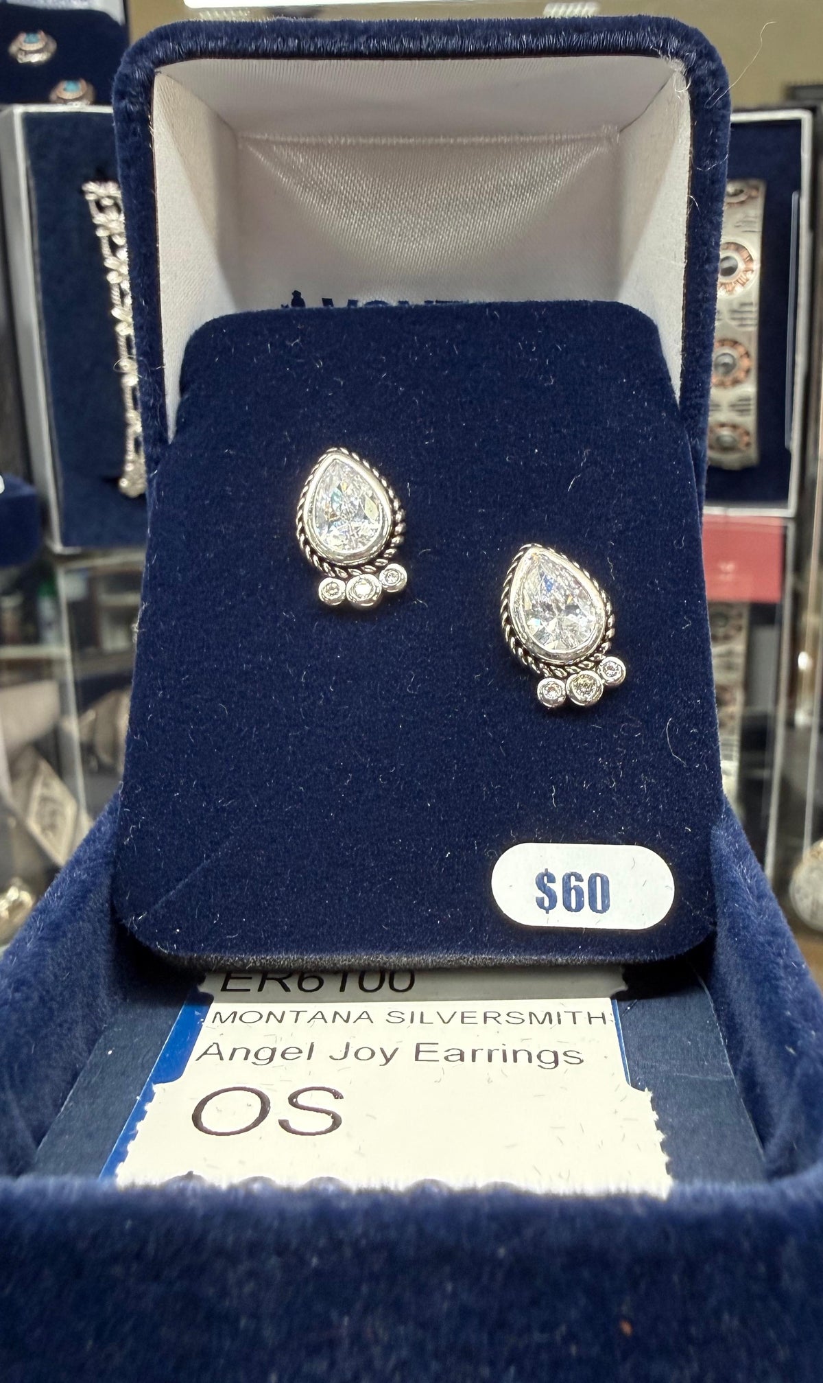Montana Silversmiths Angel Joy Earrings-ER6100