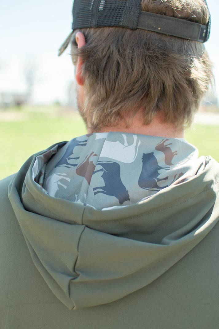 American Farm Company Mens Performance Hoodie w/ Cow Camo Hood -  MH01