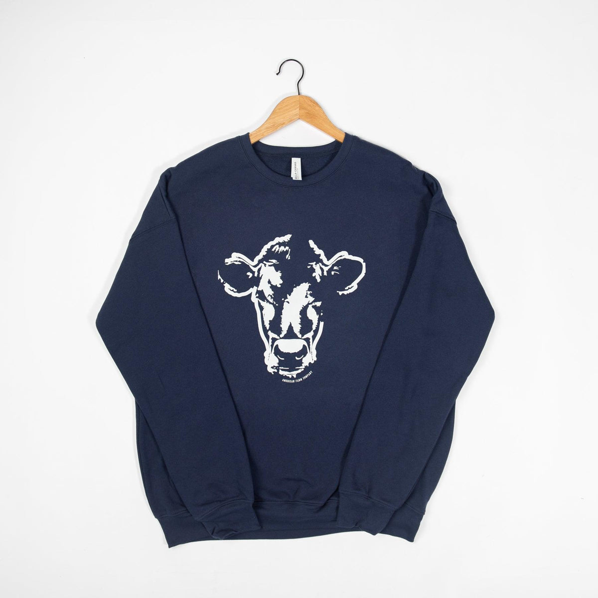 Ameican Farm Company Womens Watercolor Cow Crewneck - WS05
